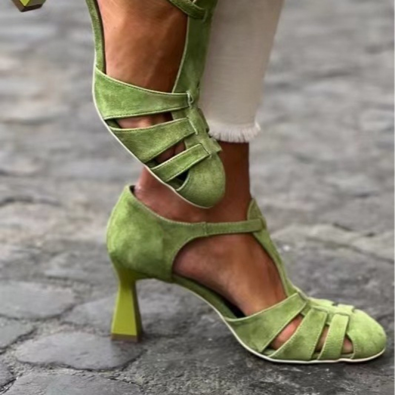Women's Green Suede Kitten Hee - Summer Clothing For Petite Women recension och pris
