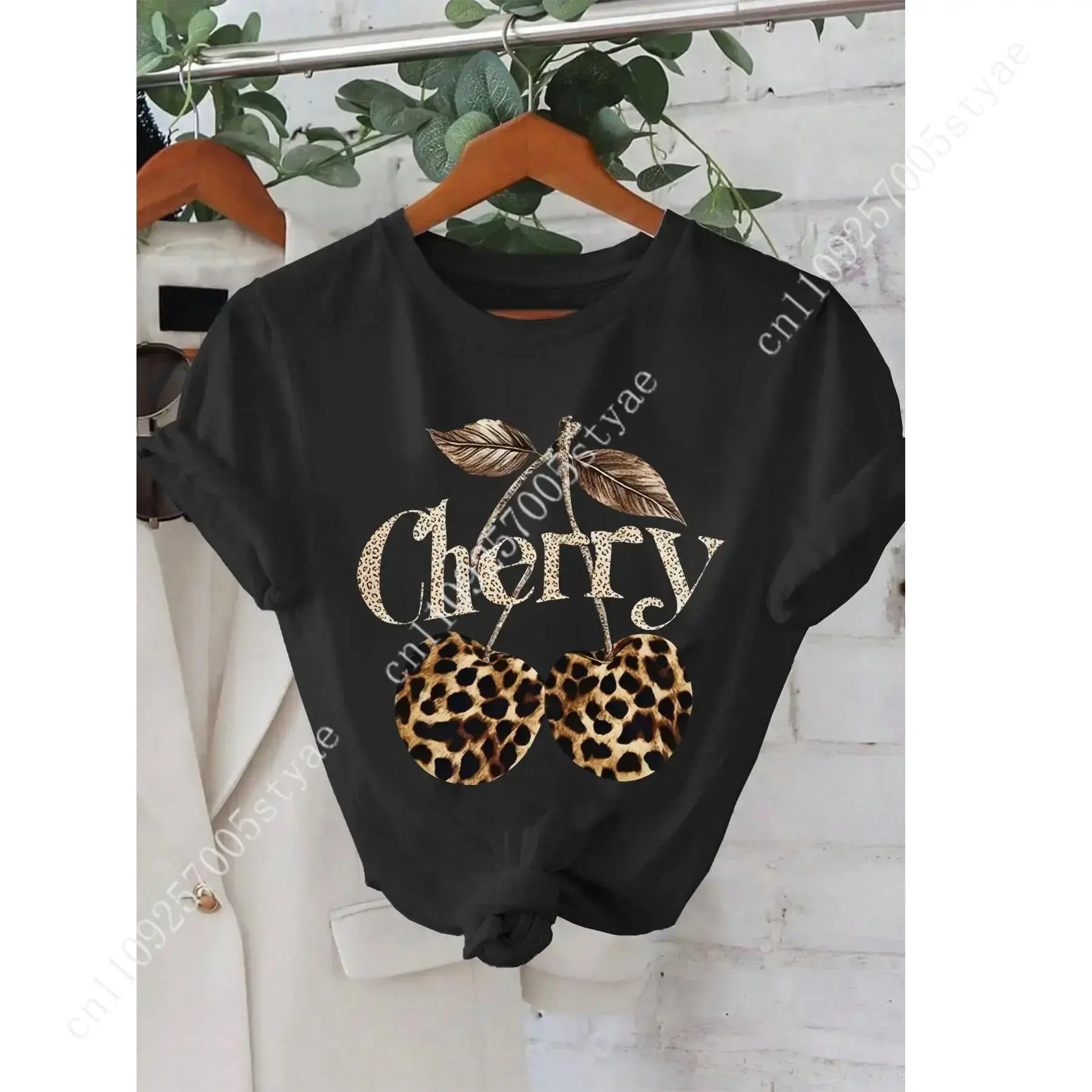Women's Cherry & Leopard Print - Summer Quilt recension och pris
