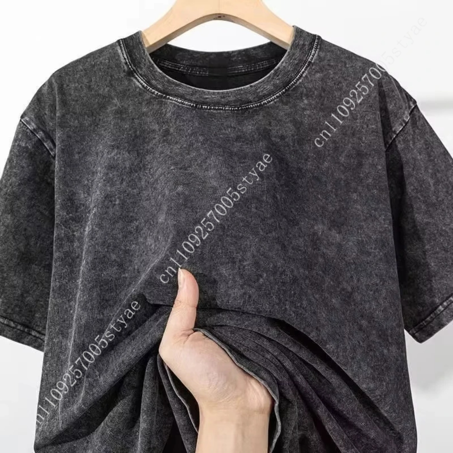 Anime  Gojo Satoru Graphic Tee - Summer Quilt recension och pris
