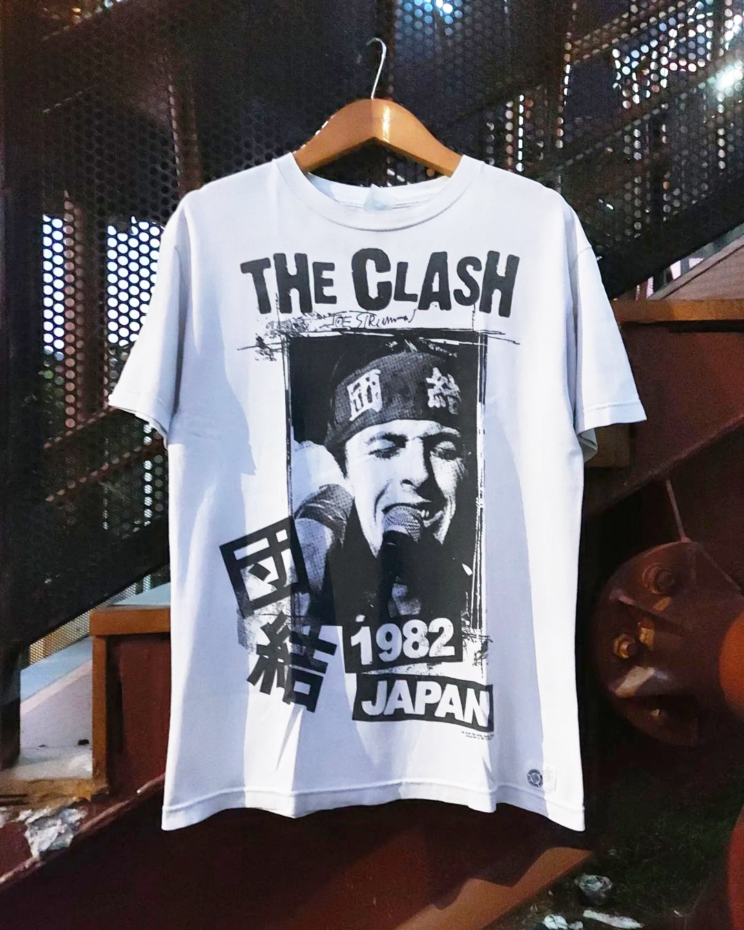 Summer The Clash T-Shirt Londo - Summer Clothing London recension och pris